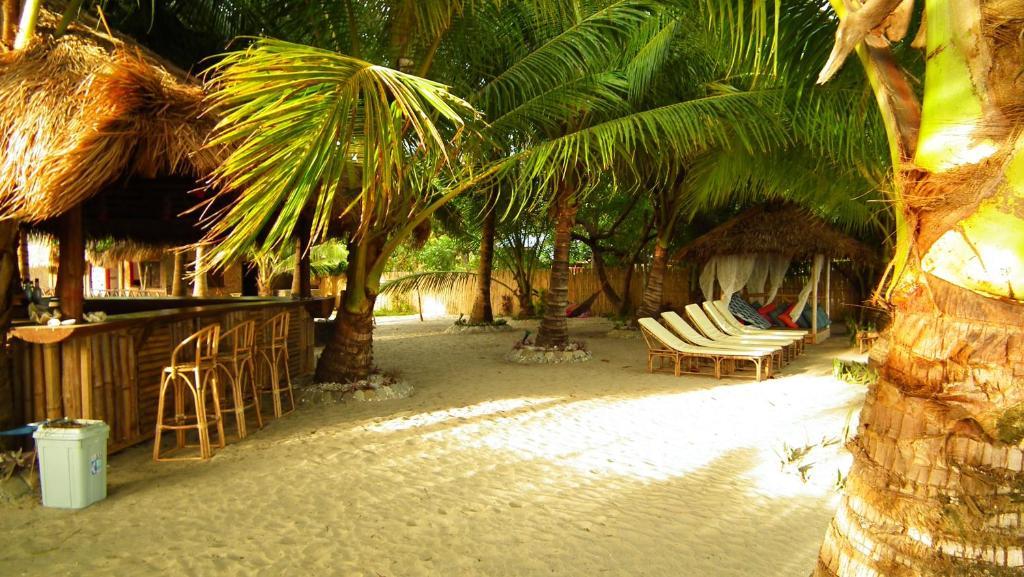 Lucbuan Cooper'S Beach Resort מראה חיצוני תמונה