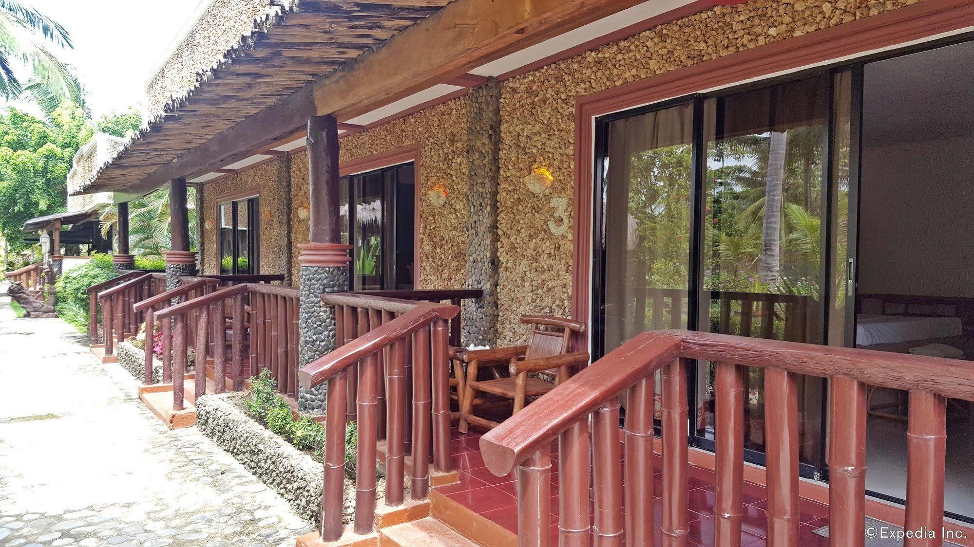 Lucbuan Cooper'S Beach Resort מראה חיצוני תמונה
