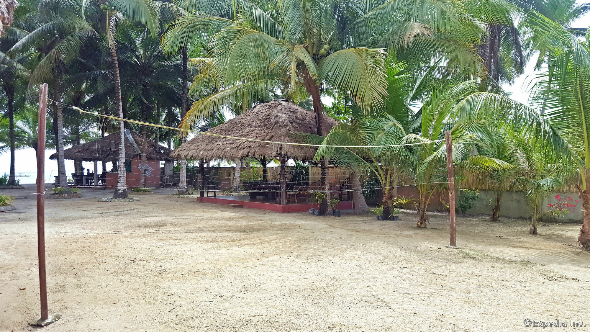 Lucbuan Cooper'S Beach Resort מראה חיצוני תמונה