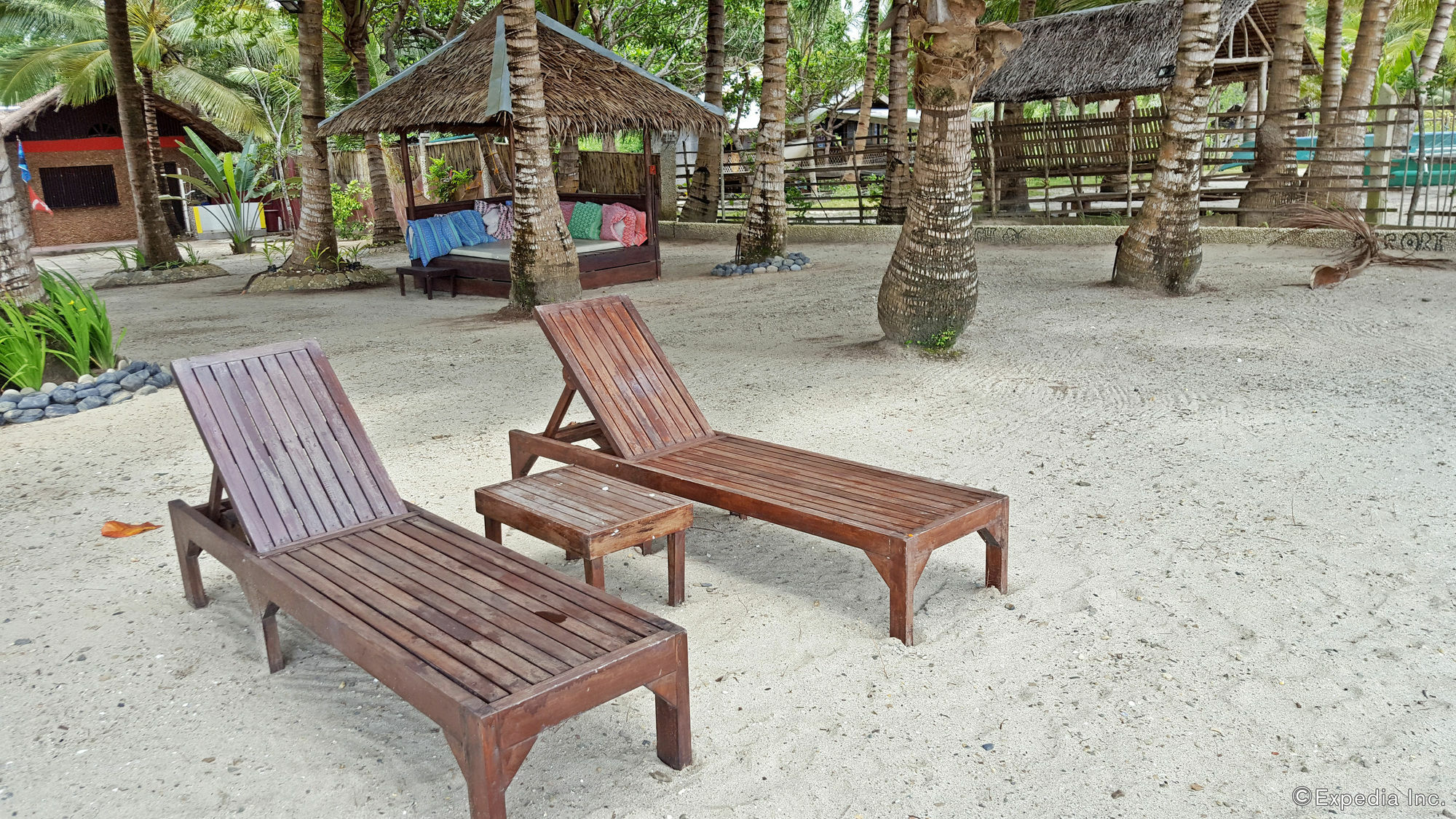 Lucbuan Cooper'S Beach Resort מראה חיצוני תמונה